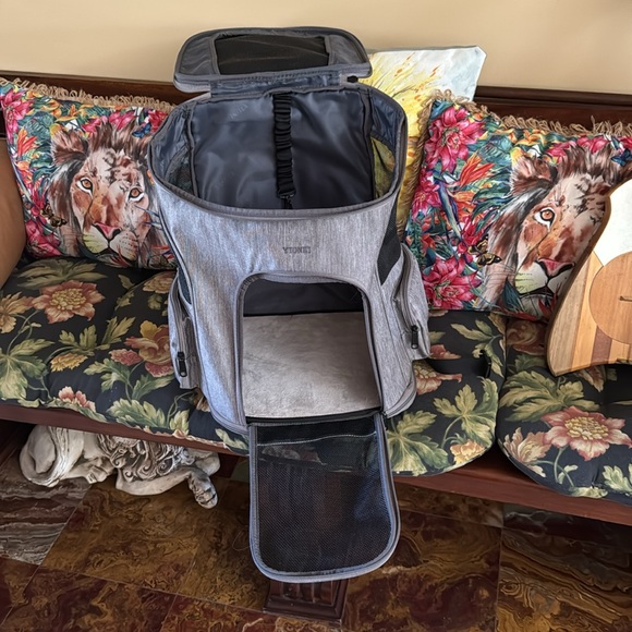 Gray Pet Carrier Backpack - Picture 10 of 12